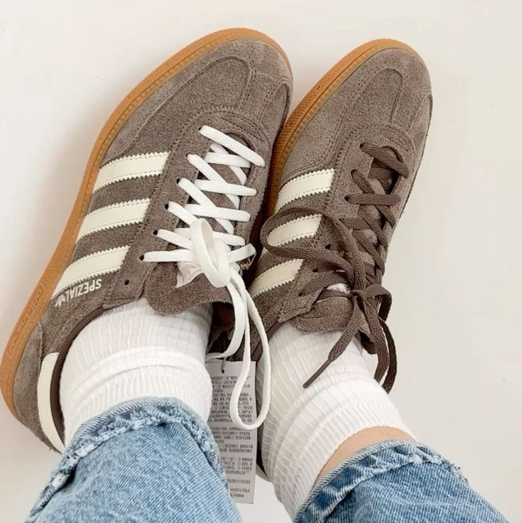 Handball Spezial Earth Strata Gum